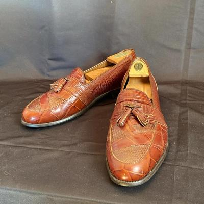 Stacy Adams Dress Shoes 8.5 Brown Leather Woven Slip On Tassel Loafers Vintage