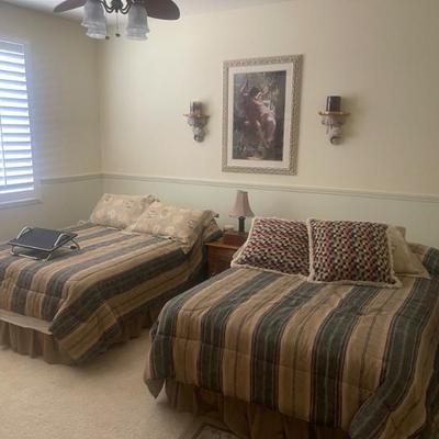 Guest room beds 
