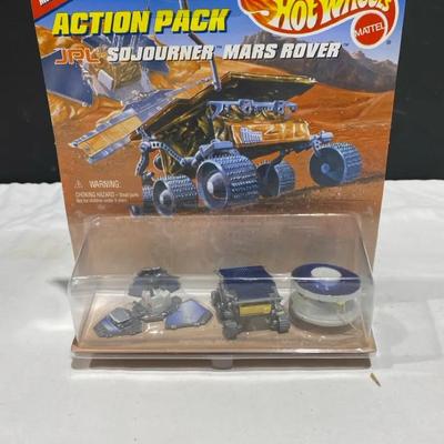 Vintage 1996 Hot wheels New In Box “JPL Sojourner Rover Mission To Mars!” Toy Set
