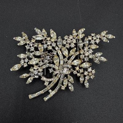 Sale Photo Thumbnail #548