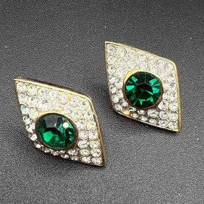 Sale Photo Thumbnail #148