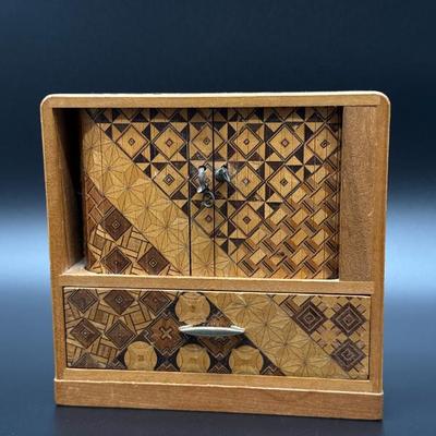 Sale Photo Thumbnail #249