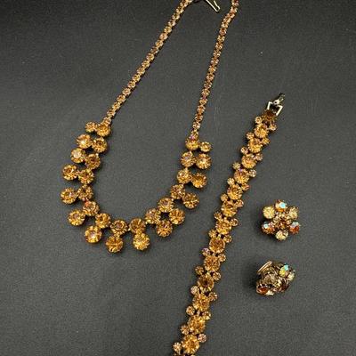 Sale Photo Thumbnail #567