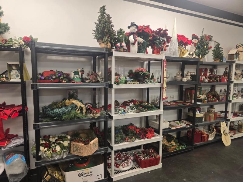 Sale Photo Thumbnail #4