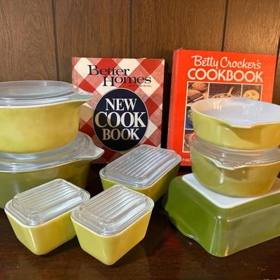 Pyrex Mixing Bowls & Refrigerator Dishes & Cookbooks