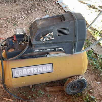 Craftsman 20 GAL Air Compressor