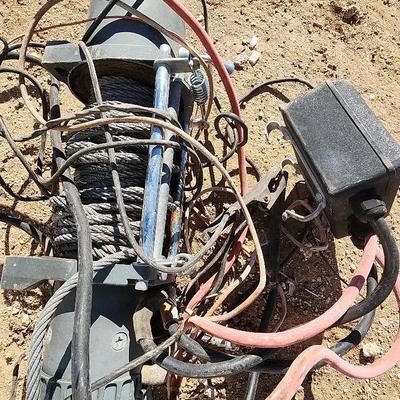 Winch With Cables & Battery Attachments