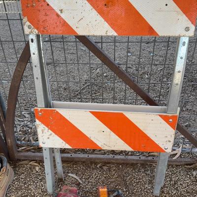 Road Safety Construction Barrier & Lights