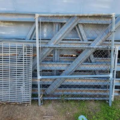 Metal Outdoor Gates - Fences Equipment, Grate, Metal Projects