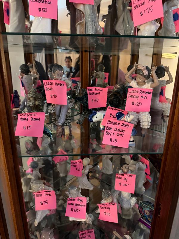 Sale Photo Thumbnail #32