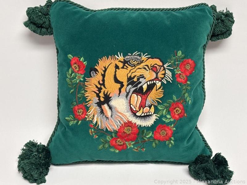 Sale Photo Thumbnail #15