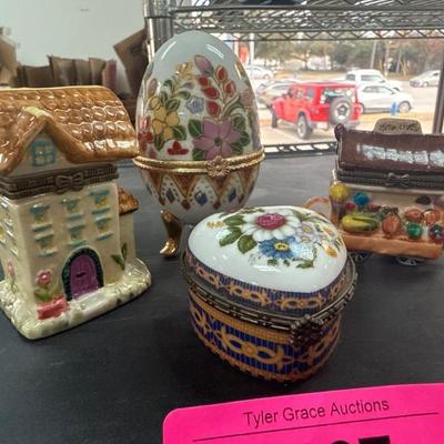 Sale Photo Thumbnail #174