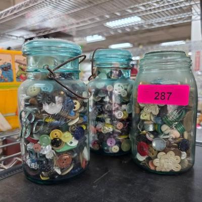 Sale Photo Thumbnail #302