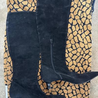 Sale Photo Thumbnail #144