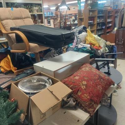 Sale Photo Thumbnail #140