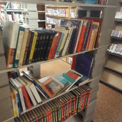 Sale Photo Thumbnail #163