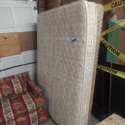 Sale Photo Thumbnail #183