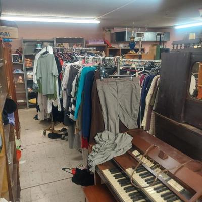 Sale Photo Thumbnail #55