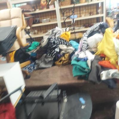 Sale Photo Thumbnail #119