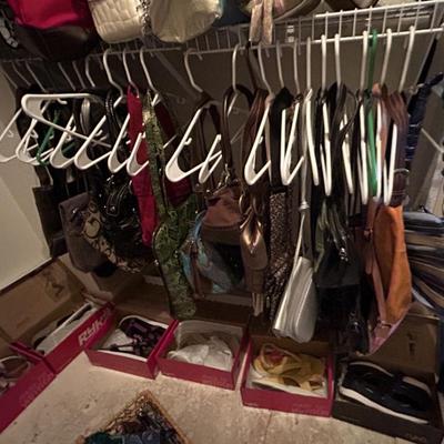 Sale Photo Thumbnail #63