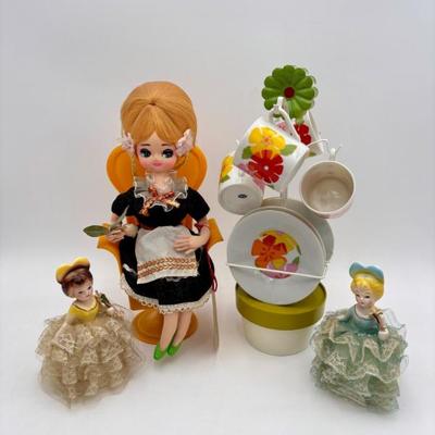 Vintage 1960s Teaparty - Direct from Japan - 3 Friends and You!