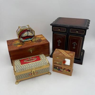 5 Vintage Jewelry Boxes - Lot "B"