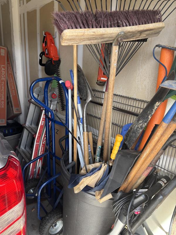 Sale Photo Thumbnail #23