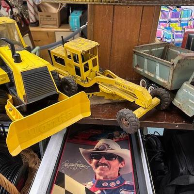 Sale Photo Thumbnail #10