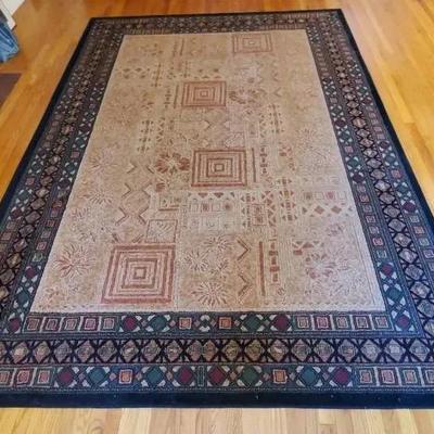 Elite Tan & Black Rug 7'8" X 10'10"