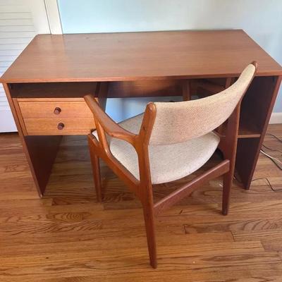 Small Mid Century Style Desk and Chair