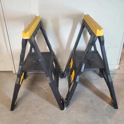 (2) Foldable Sawhorses