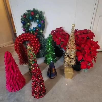 (15) Christmas Items