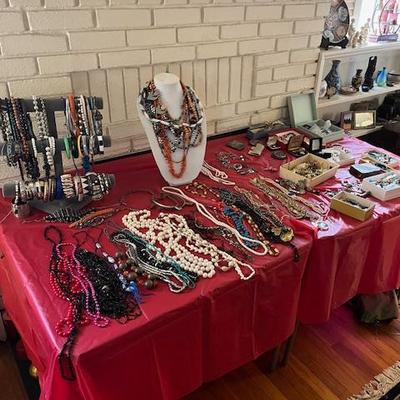 Sale Photo Thumbnail #12