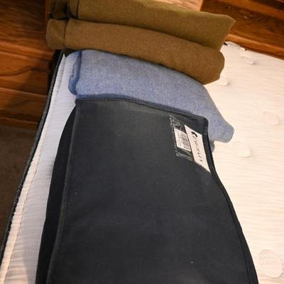 Sale Photo Thumbnail #101