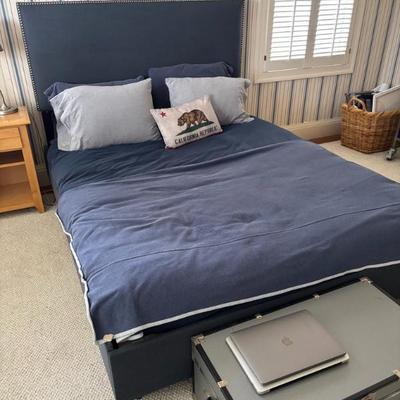 Sale Photo Thumbnail #53