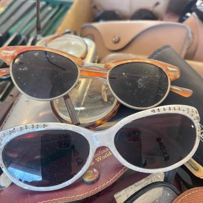 Sale Photo Thumbnail #175