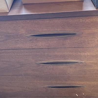 Sale Photo Thumbnail #289