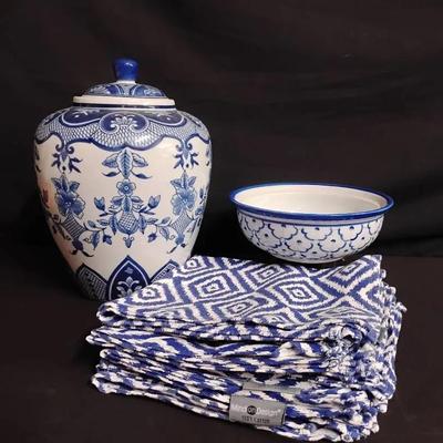 Stunning Blue & White 14pc Tabletop Decor Lot