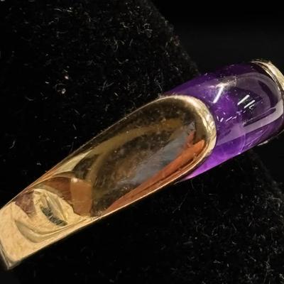 14K Yellow Gold Amethyst Cabochon Ring, (5g.)