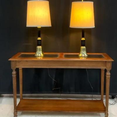Vintage American Made Console Table W/ Black & Brass Lamps 