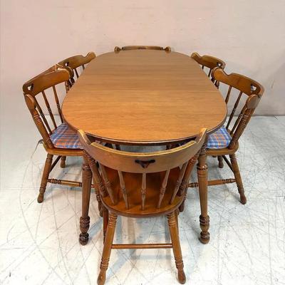 Vintage Solid Wood Drop-Leaf Dining Table with 6 Windsor-Style Chairs