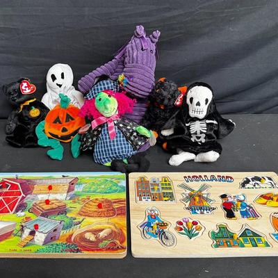 Plushies And Puzzles 