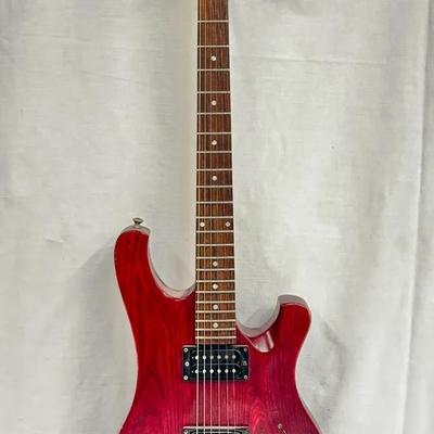 Schecter Diamond Series & Audio Pro Mic 