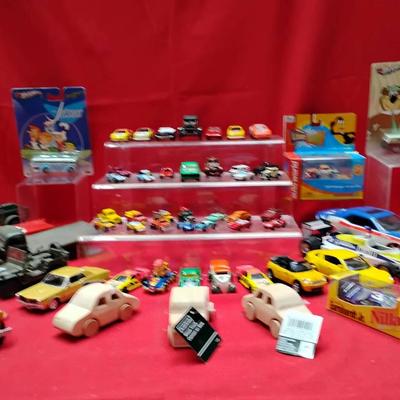 Vintage & Modern Toy Car Lot - Hot Wheels, Die-Cast, Wood & More - 30+ Pcs