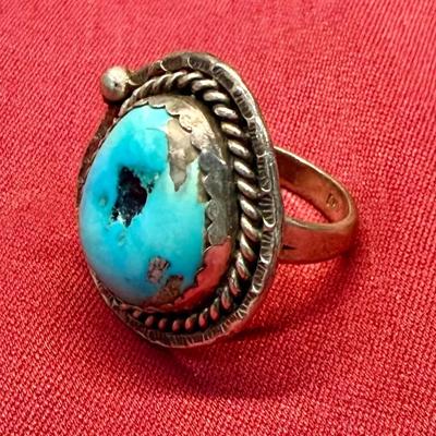 Sterling Silver Natural Turquoise Ring – Royston-Type Turquoise – Southwestern Style – Size 10.75