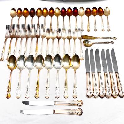 Vintage Wm. Rogers Silverplate Flatware Set - 48 Pieces