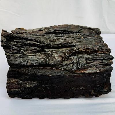 Buhardilla Iron Wood Box