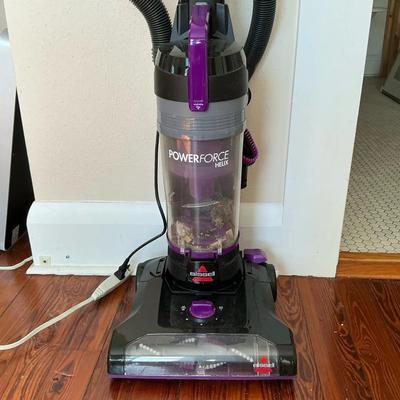 Bissel Power Force Helix Vacuum 