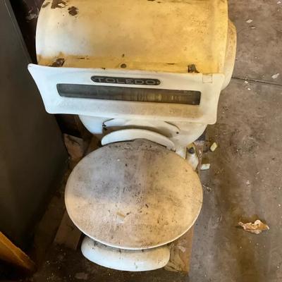 Antique Toledo General Store Scale On A Rolling Cart