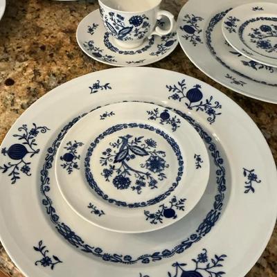  Christina Porcelain Dresden Classic